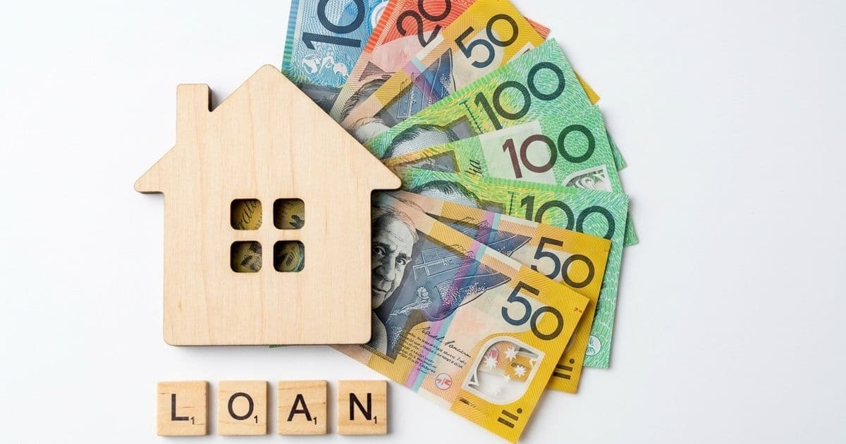 What’s the Difference Between a Personal Loan and a Line of Credit?